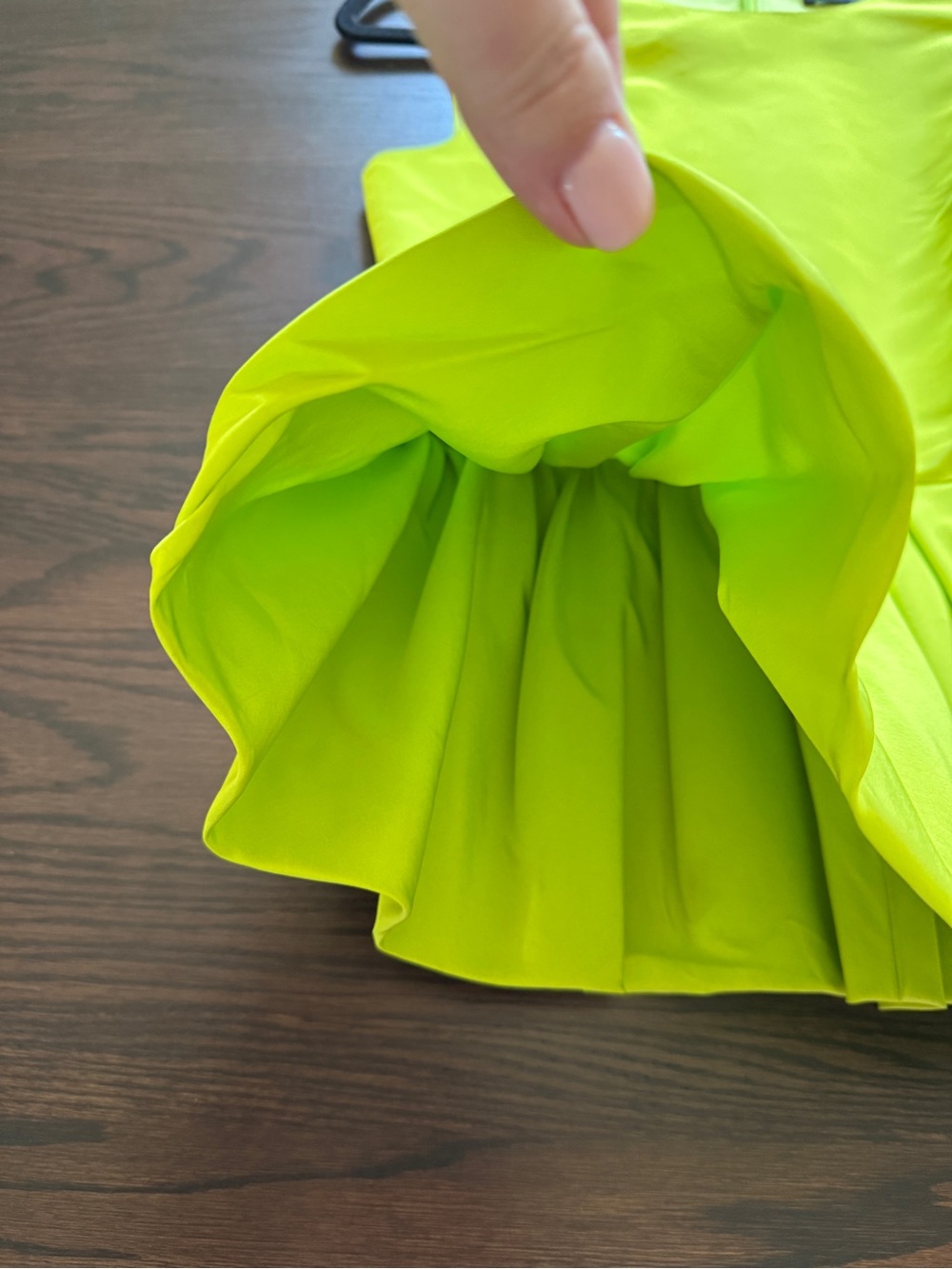 Tibi Silk Peplum Sleeveless Blouse Chartreuse Size 6 - Picture 2 of 6